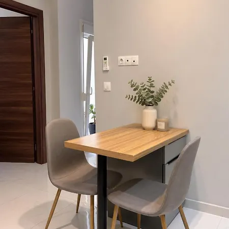 Cozy In The Center, Buka Hospitality Apartament *